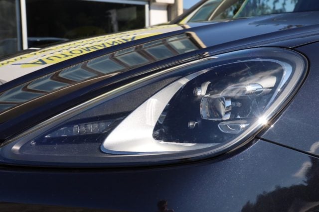 Porsche Cayenne 3.0 V6 - foto 4 di 4