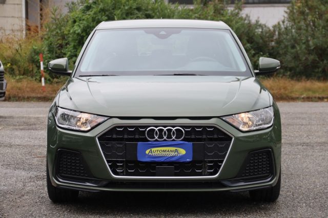 Audi A1 SPB 30 TFSI Business - foto 3 di 4