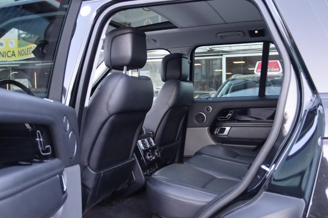 Land Rover Range Rover 2.0 Si4 PHEV Vogue P400e - foto 3 di 4