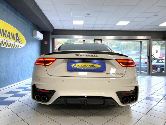 Maserati GranTurismo V6 550 CV AWD Trofeo IVA ESP. - foto 4 di 82