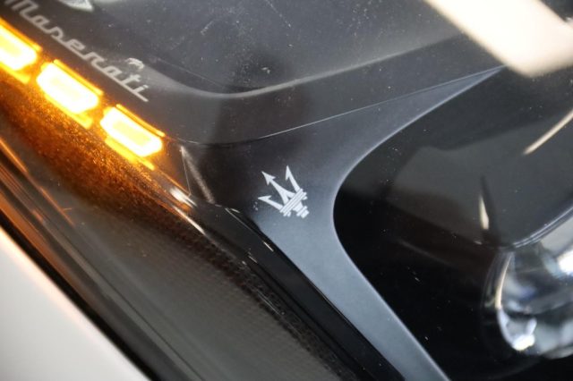 Maserati GranTurismo V6 550 CV AWD Trofeo IVA ESP. usato a BESOZZO