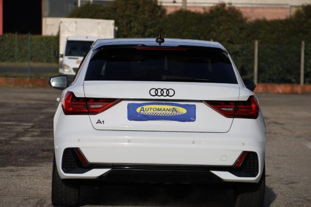 Audi A1 SPB 35 TFSI S tronic Identity Black - foto 4 di 4