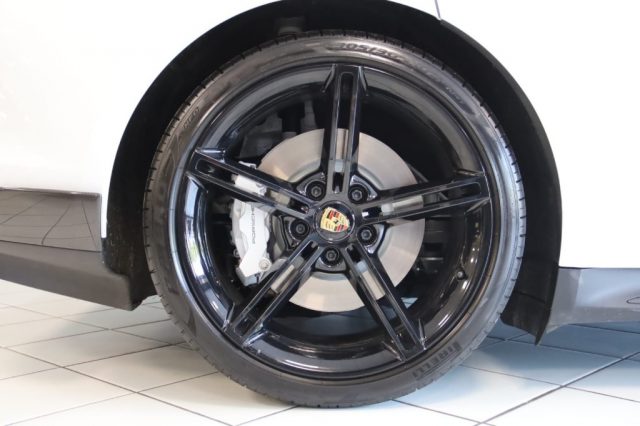 Porsche Taycan GTS Sport Turismo VENDITA / NOLEGGIO A BREVE E LUN, del 2022, 30.000 km, in vendita a Besozzo (VA)