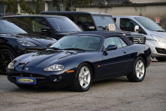 Jaguar XK8 4.0 Convertibile ASI / NO SUPERBOLLO, del 1998, 97.000 km, in vendita a Besozzo (VA)