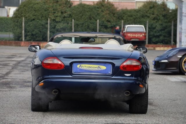 Jaguar XK8 4.0 Convertibile ASI / NO SUPERBOLLO, del 1998, 97.000 km, in vendita a Besozzo (VA)