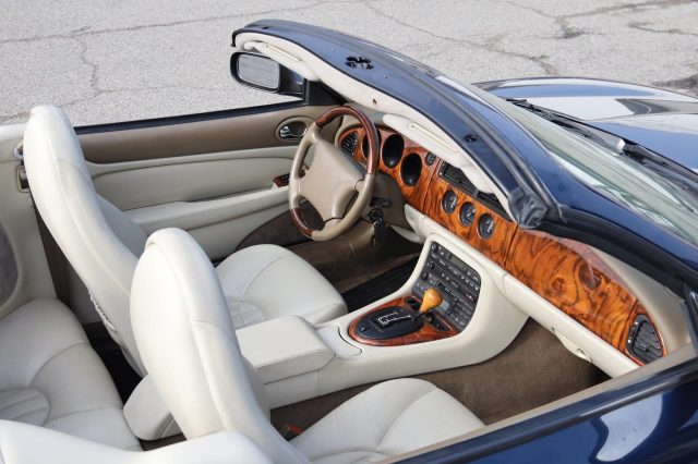 Jaguar XK8 4.0 Convertibile ASI / NO SUPERBOLLO, del 1998, 97.000 km, in vendita a Besozzo (VA)