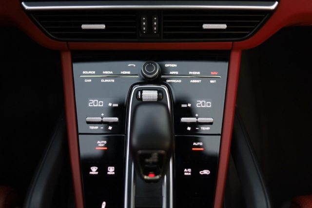 Porsche Cayenne Coupé 3.0 V6 IVA ESPOSTA, del 2022, 94.000 km, in vendita a Besozzo (VA)