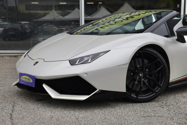 Lamborghini Huracán Huracán 5.2 V10 AWD Spyder LIFT - UFFICIALE - foto 2 di 4