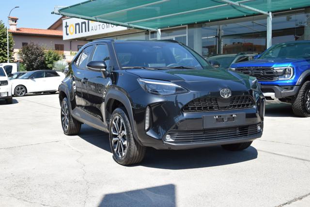 Toyota Yaris Cross 1.5 Hybrid 130cv E-CVT Hybrid B&W Edition, del 2024, 15 km, in vendita a Mazzano (BS)