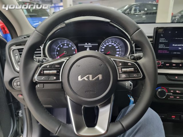 Kia XCeed 1.0 T-GDi 115 CV Business nuovo a NOLA