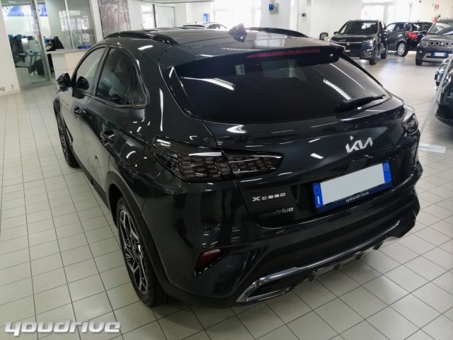 Kia XCeed 1.0 T-GDi + GPL 115 CV Business nuovo a NOLA