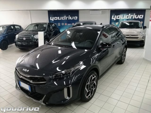 Kia XCeed 1.0 T-GDi 115 CV Business nuovo a NOLA