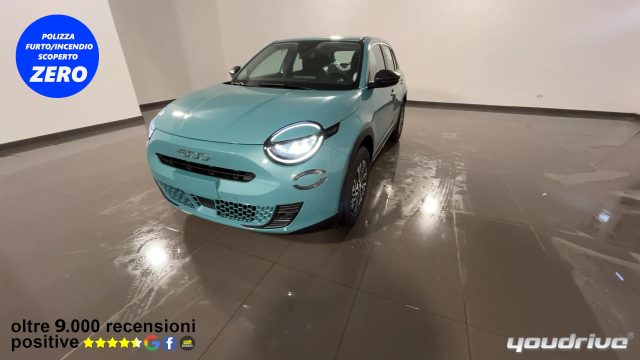 Fiat 600 Hybrid DCT MHEV KM0 - foto 4 di 4
