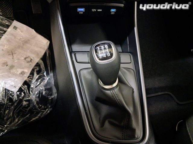 Hyundai i20 1.0 T-GDI 48V MT Connectline MY25, in vendita a Nola (NA)