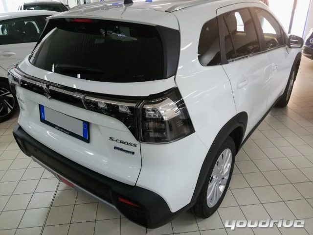 Suzuki S-Cross # 1.4 Hybrid Top - foto 2 di 40