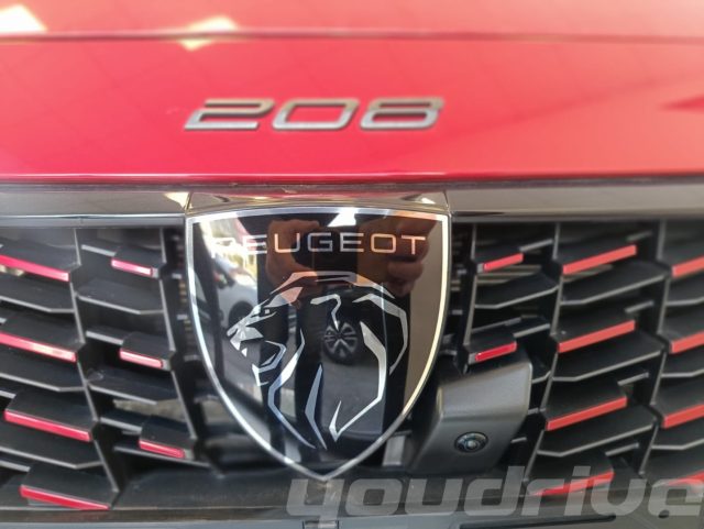 Peugeot 208 PureTech 100 Stop&Start 5 porte Allure KM0, del 2025, in vendita a Nola (NA)