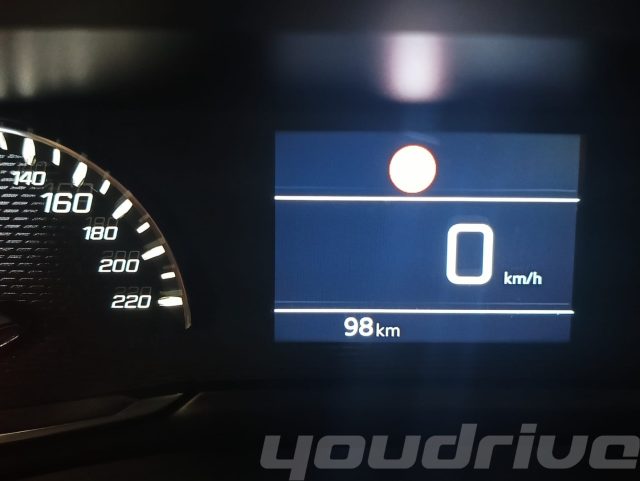 Peugeot 2008 PureTech 100 S&S Style KM0 - foto 2 di 32