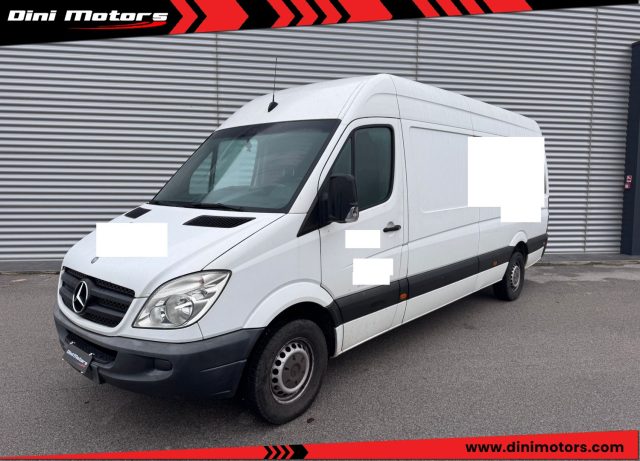 Mercedes-Benz Sprinter T32/35 313 CDI Cabinato Lungo tetto alto AUTOCARRO usato a SANT ANGELO IN VADO