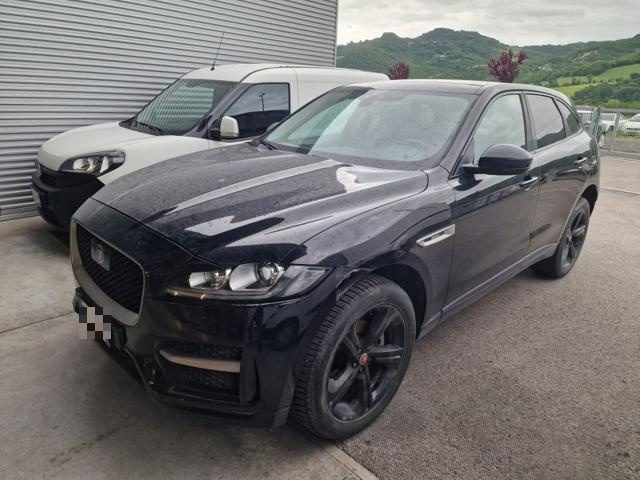 Jaguar F-Pace 2.0 D 180 CV AWD aut. R-Sport *MOTORE RUMOROSO* usato a SANT ANGELO IN VADO