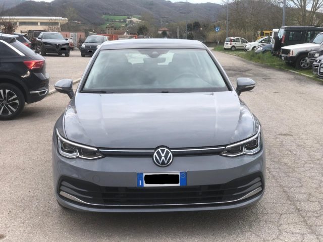 Volkswagen Golf 1.5 eTSI DSG Executive TETTO PANORAMICO VIRTUAL - foto 2 di 4