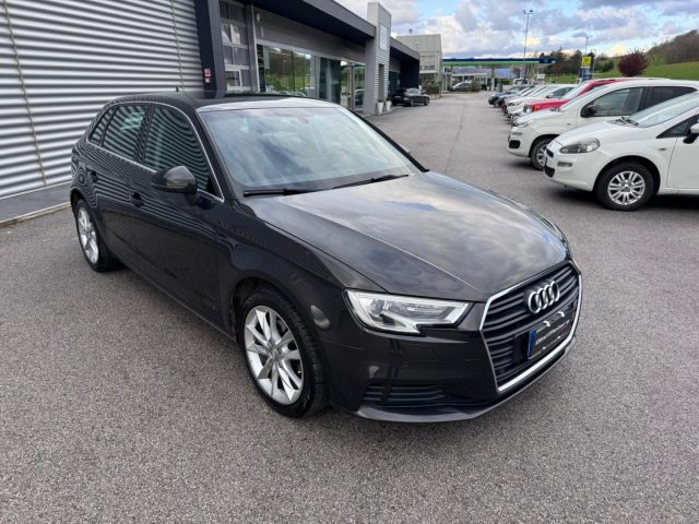 Audi A3 SPB 1.6 TDI clean diesel Admired ok Neopatentati - foto 3 di 4