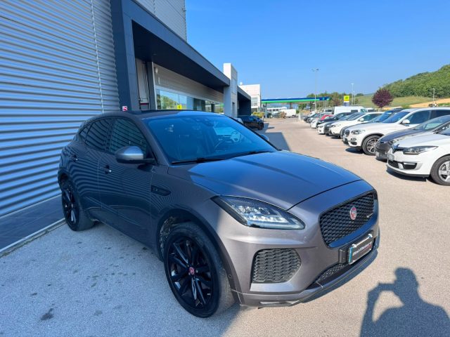 Jaguar E-Pace 2.0D 180 CV AWD aut. R-Dynamic 4X4 - foto 3 di 4