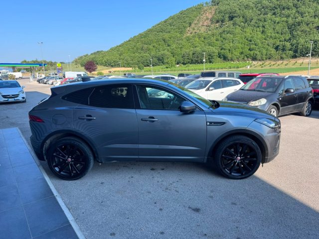 Jaguar E-Pace 2.0D 180 CV AWD aut. R-Dynamic 4X4 - foto 4 di 4