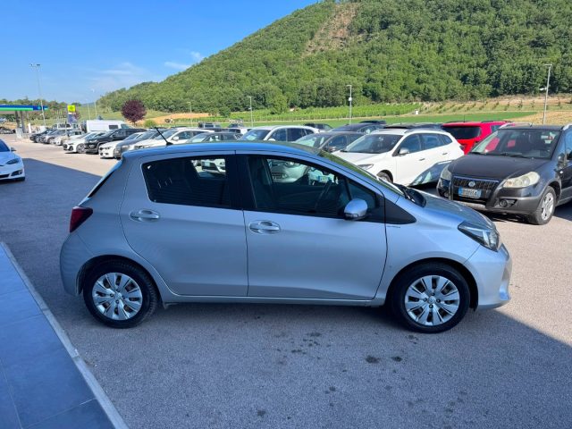 Toyota Yaris 1.0 5 porte Active OK NEOPATENTATI - foto 4 di 4