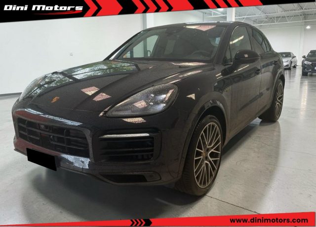 Porsche Cayenne Coupé 3.0 V6 E-Hybrid PLATINUM PASM PANO VENTILATI usato a SANT ANGELO IN VADO
