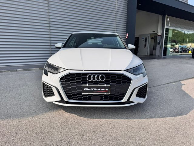 Audi A3 SPB 30 TDI S-line sportback IVA ESPOSTA LEGGE 104 - foto 2 di 4