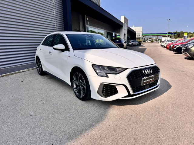 Audi A3 SPB 30 TDI S-line sportback IVA ESPOSTA LEGGE 104 - foto 3 di 4
