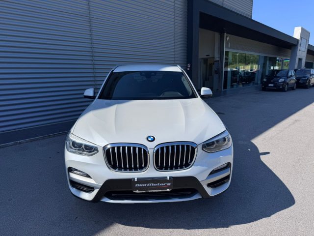 BMW X3 xDrive 20d Business Advantage 4X4 AWD - foto 2 di 4