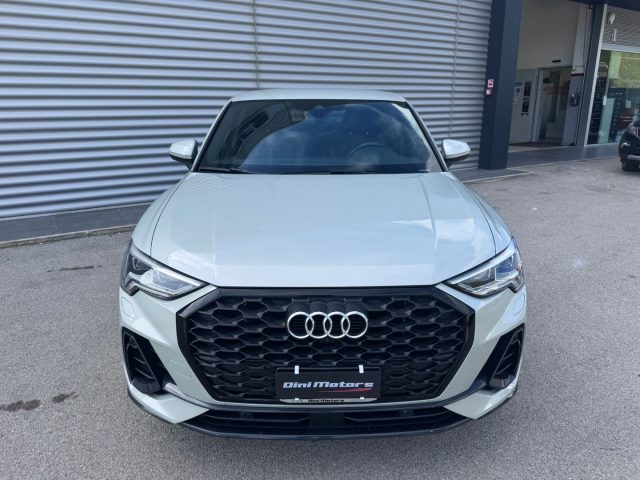 Audi Q3 SPB 35TDI S-tronic Identity Black S-line SPORTBACK - foto 2 di 4