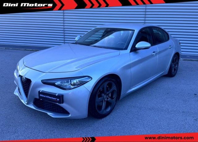Alfa Romeo Giulia 2.2 Turbodiesel 150 CV AT8 Super OK DISTRIBUZIONE usato a SANT ANGELO IN VADO