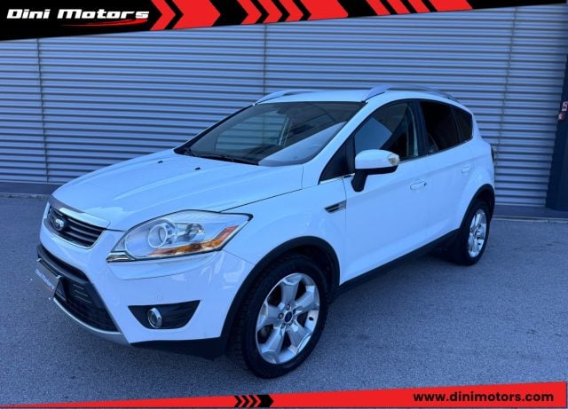 Ford Kuga 2.0 TDCi 163 CV 4WD Powersh.Titanium DPF, del 2011, 182.000 km, in vendita a Sant Angelo In Vado (PU)
