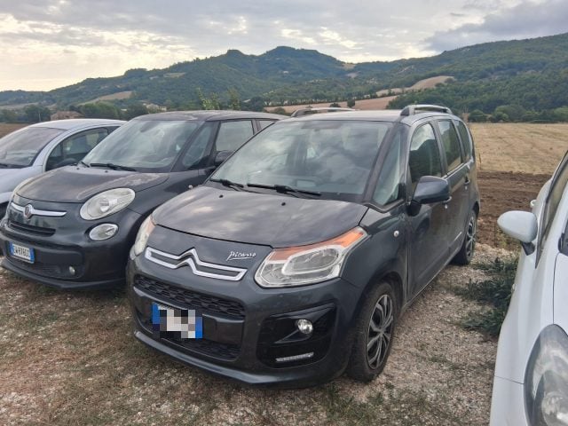 Citroen C3 Picasso 1.4 VTi 95 GPL airdream Seduction, del 2013, 220.000 km, in vendita a Sant Angelo In Vado (PU)
