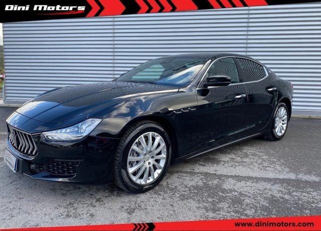 Maserati Ghibli V6 Diesel 275 CV Granlusso DIESEL, del 2018, 45.000 km, in vendita a Sant Angelo In Vado (PU)