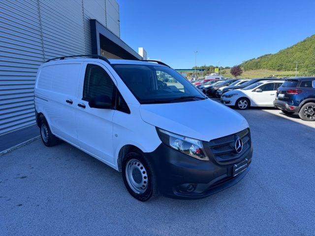 Mercedes-Benz Vito 110 CDI PC-SL COMPACT AUTOCARRO + IVA ESPOSTA, del 2020, 100.000 km, in vendita a Sant Angelo In Vado (PU)