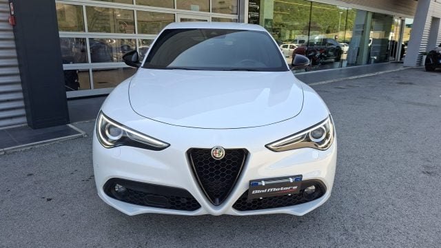 Alfa Romeo Stelvio 2.2 DIESEL 210 CV AT8 Q4 VELOCE IVA ESPOSTA - foto 2 di 4