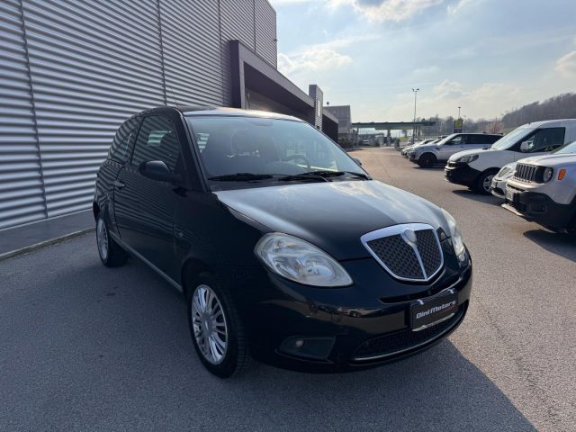 Lancia Ypsilon 1.2 Passion IMPIANTO METANO ok neopantentato - foto 3 di 4
