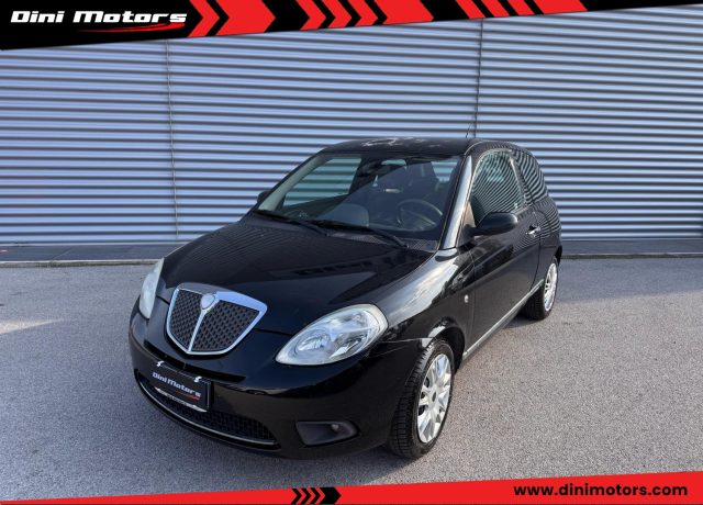 Lancia Ypsilon 1.2 Passion IMPIANTO METANO ok neopantentato, del 2007, 260.000 km, in vendita a Sant Angelo In Vado (PU)