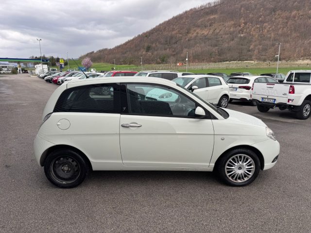 Lancia Ypsilon 1.2 Benzina OK NEOPATENTATI - foto 4 di 4