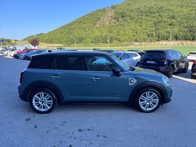 MINI Countryman 1.5 Cooper SE Classic Countryman ALL4 4x4 AWD - foto 4 di 4