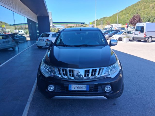 Mitsubishi L200 2.4 DI-D/181CV Double Cab Intense 4x4 AWD - foto 2 di 4