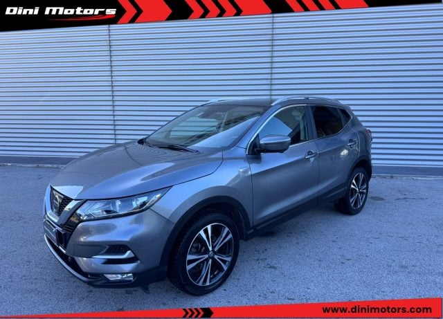 Nissan Qashqai 1.5 dCi Tekna OK NEOPATENTATI TETTO PANORAMICO, del 2017, 125.000 km, in vendita a Sant Angelo In Vado (PU)