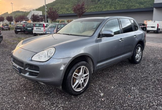 Porsche Cayenne 3.2 V6 cat con impianto GPL NON MARCIANTE, del 2005, 187.000 km, in vendita a Sant Angelo In Vado (PU)