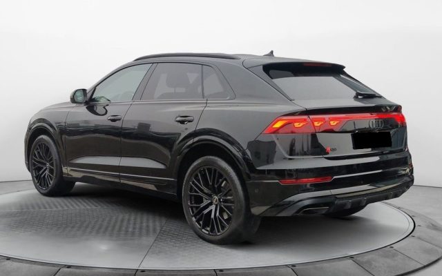 Audi Q8 50 TDI 286CV FULL S-line MY24 LASER IVA ESPOSTA - foto 3 di 4