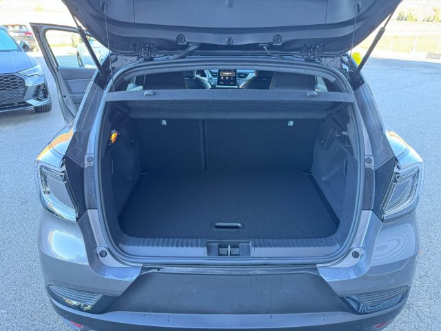 Renault Captur ECO-G 100 CV Techno GPL ok neopatentati, del 2025, in vendita a Sant Angelo In Vado (PU)