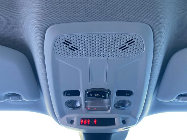 Peugeot 2008 PureTech 100 1.2 BENZINA S&S Active Pack - foto 2 di 4