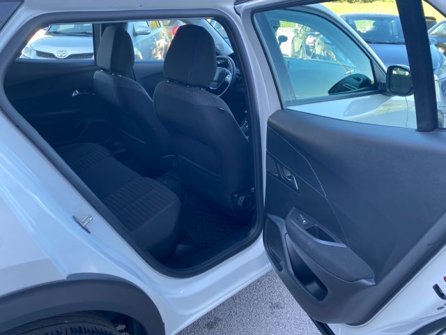Peugeot 2008 PureTech 100 1.2 BENZINA S&S Active Pack - foto 3 di 4